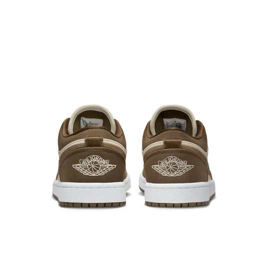 Air Jordan 1 Low SE "Light Olive"