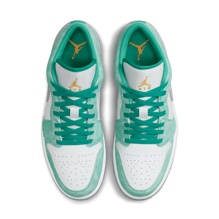 Air Jordan 1 Low SE "New Emerald"