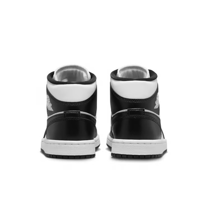 Air Jordan 1 Mid "Panda"